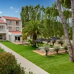 Miramonti Готель 4*